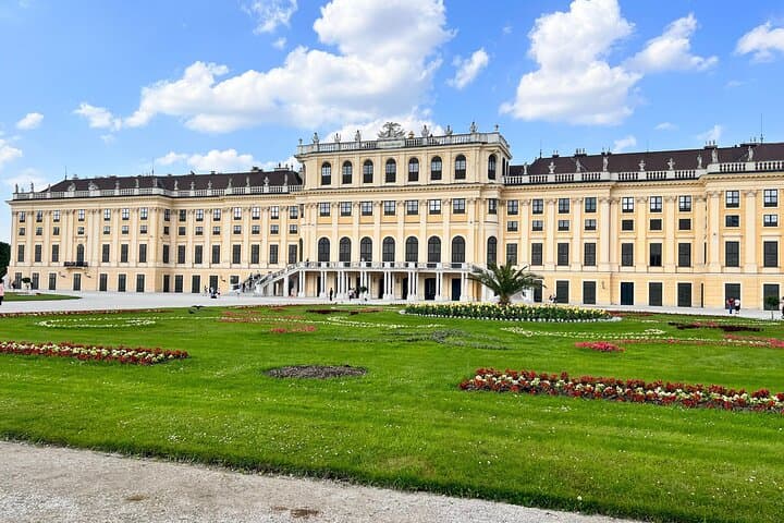 Schönbrunn Palace & Gardens: Small-Group Tour of Vienna's Imperial Grounds