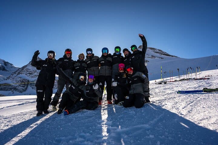 Private 3-Hour Ski Lesson in Zermatt | Sunnegga-Blauherd-Rothorn photo 3