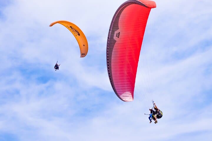 Paraglide Over Tenerife: Tandem Flights Above Teide and the Atlantic
