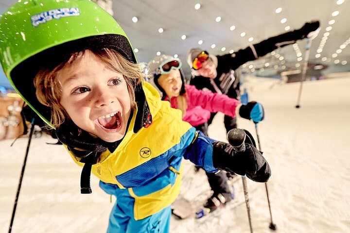 Snow to Sharks: Dubai Mall Aquarium and Ski Dubai Combo Experience photo 6
