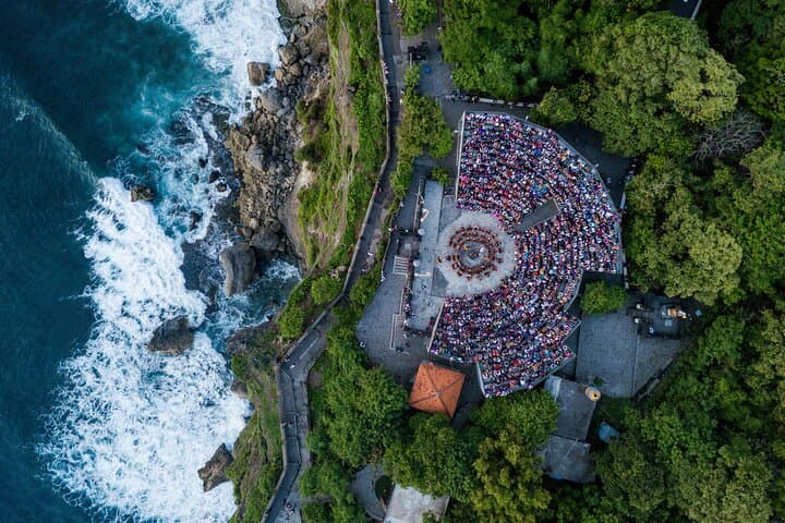 Uluwatu Temple & Kecak Fire Dance: Melasti Beach Sunset Cultural Tour photo 5