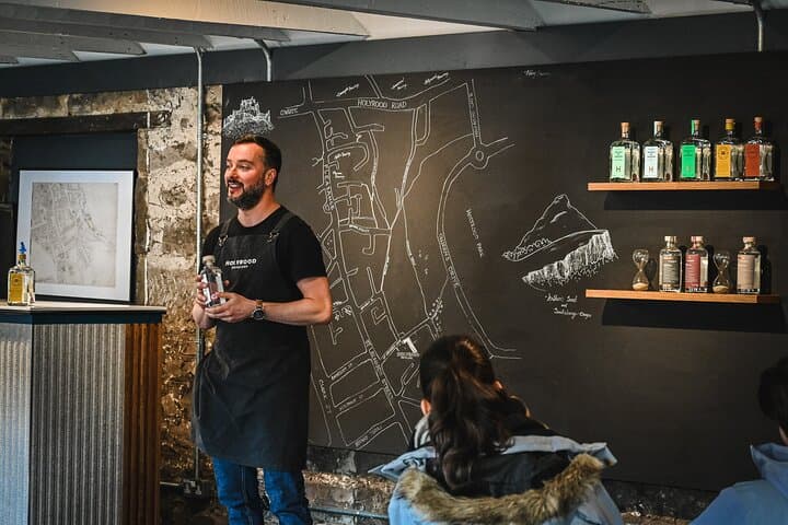 Holyrood Distillery Whisky & Gin Tour — Edinburgh Tasting Experience