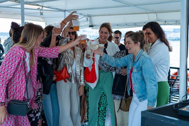 Lisbon Sunset Cruise on Historic Sardinha with Music & Drinks