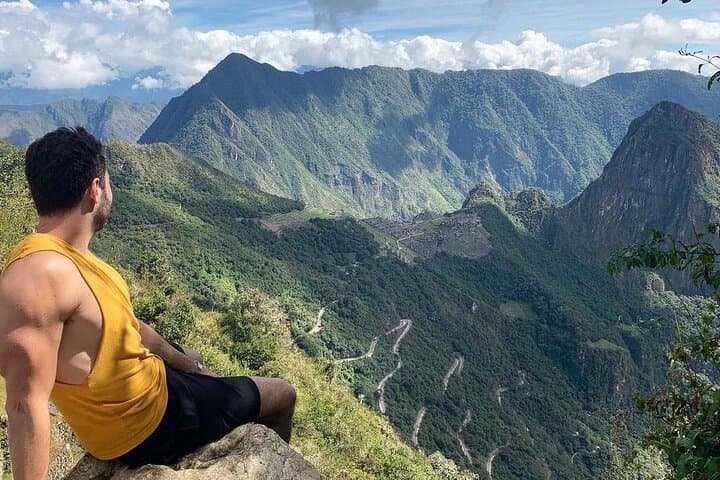 Short Inca Trail to Machu Picchu: 2-Day Express Hike via KM 104 and the Sun Gate