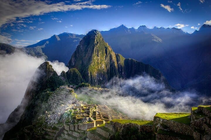3-Day Cusco: Machu Picchu, Rainbow Mountain & Humantay Lake Adventure