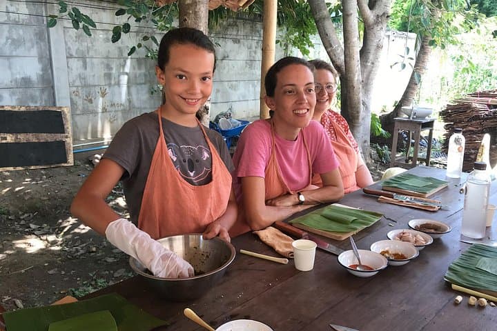 Hands-On Burmese Cooking Class in Chiang Mai: Learn Shan Recipes with Hotel Pickup