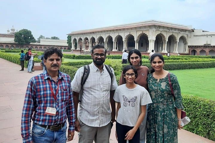 Same-Day Taj Mahal & Agra Fort Tour from Delhi with 5-Star Lunch photo 4