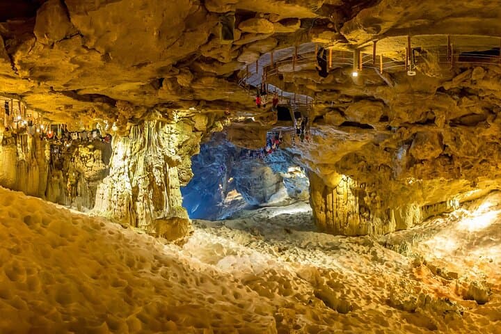 Halong Bay Route 2 Day Cruise: Titop, Sung Sot Cave & Sunset Buffet photo 2