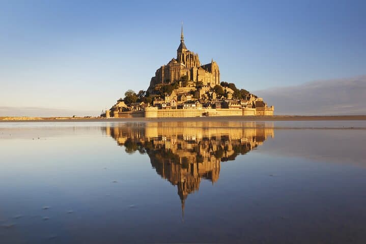 Mont Saint-Michel Day Trip from Paris — Guided Tour with Hotel Pickup photo 4