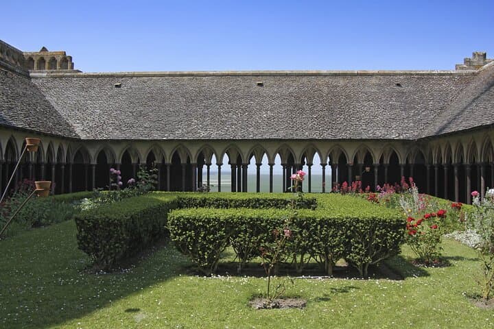 Mont Saint-Michel Day Trip from Paris — Guided Tour with Hotel Pickup photo 2