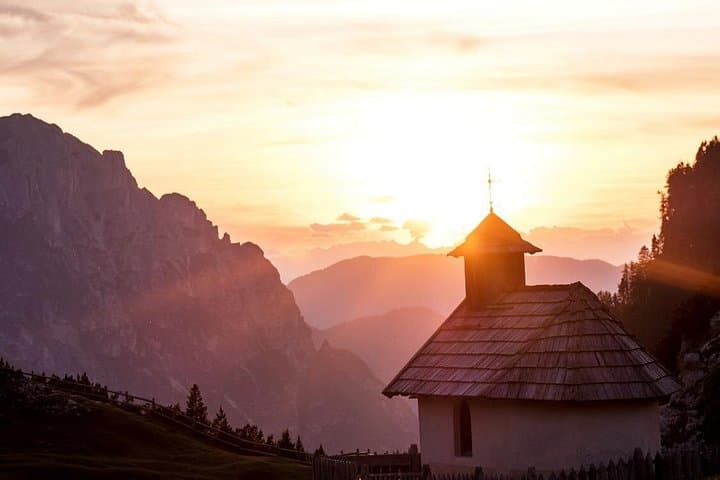 Private Dolomites Day Trip from Verona to Cortina, Misurina & Auronzo Lakes photo 3