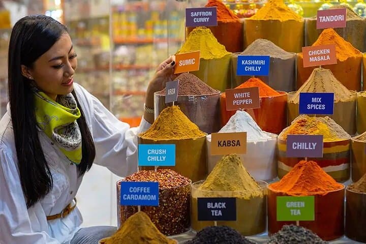Private Dubai Shopping Tour from Abu Dhabi: Gold Souk, Dragon Mart & Spice Market photo 4