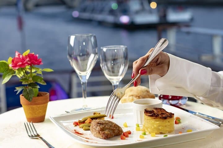 Seine Prestige Dinner Cruise: Gourmet Evening Departing the Eiffel Tower photo 3