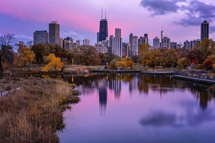 Lincoln Park Secrets: Private Pedicab Tour of Chicago's Hidden Gems photo 5
