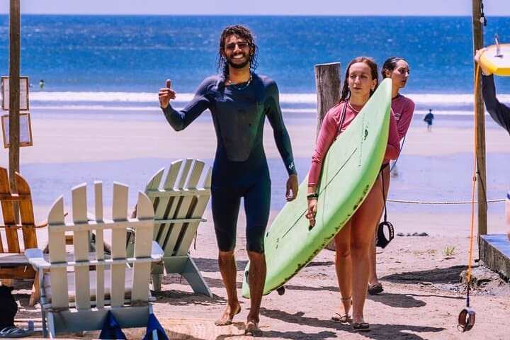 Progressive 5-Lesson Surf Course in Panama — Learn to Surf with Board Rental photo 6