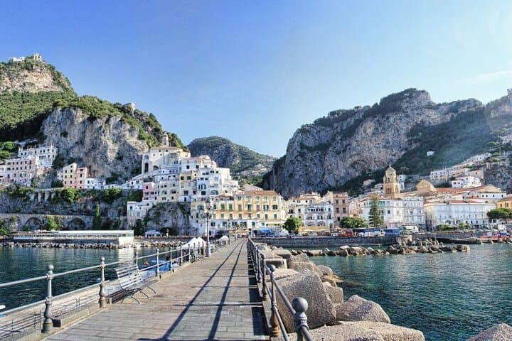 Shared Amalfi Coast Excursion — Sorrento to Positano, Amalfi & Emerald Grotto photo 4
