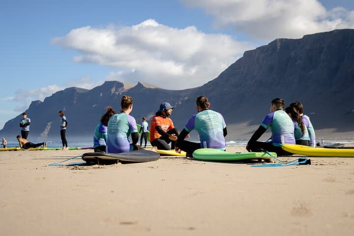 Famara Surf Lessons for Beginners: Learn to Catch Your First Wave in Lanzarote photo 4