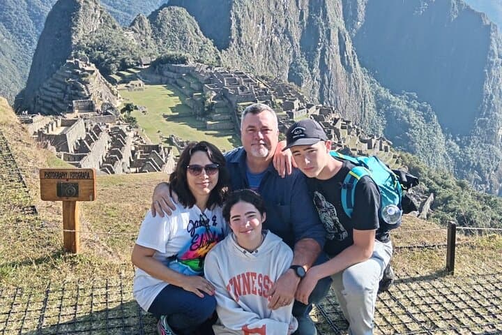 Machu Picchu Full-Day Panoramic Train Tour from Cusco photo 5