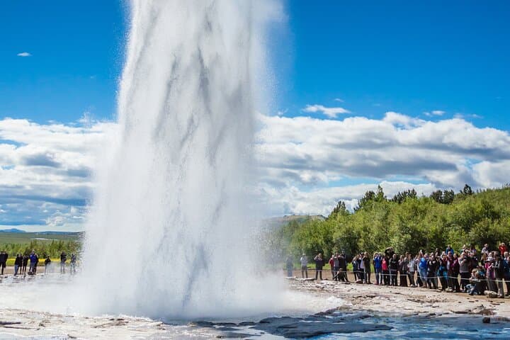Golden Circle Iceland Full-Day Tour from Reykjavik — Thingvellir, Geysir & Gullfoss photo 3