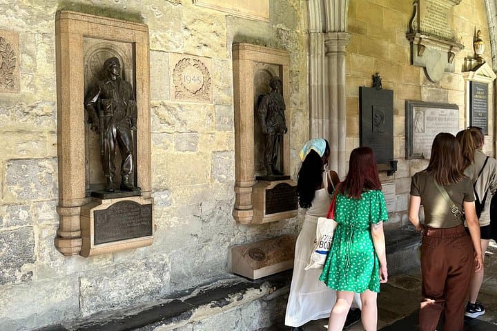 Fast-Access Private Tour of Westminster Abbey with a London Blue Badge Guide photo 6