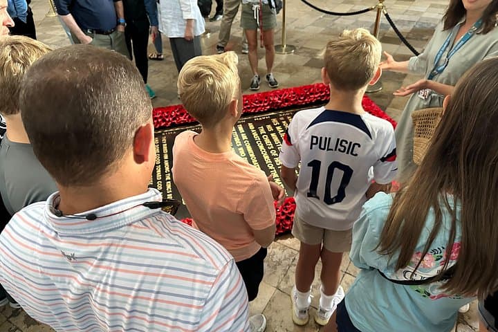 Fast-Access Private Tour of Westminster Abbey with a London Blue Badge Guide photo 5