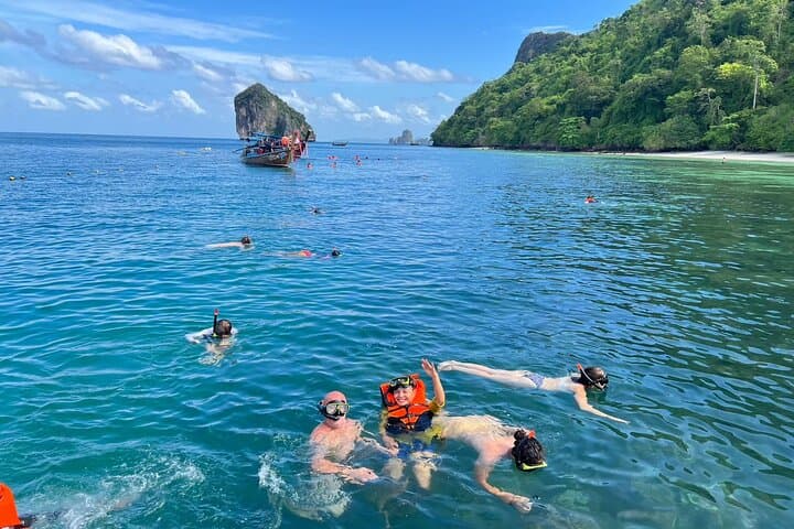 Krabi 7 Islands Snorkeling, Sunset Dinner & Bioluminescent Plankton Night photo 5