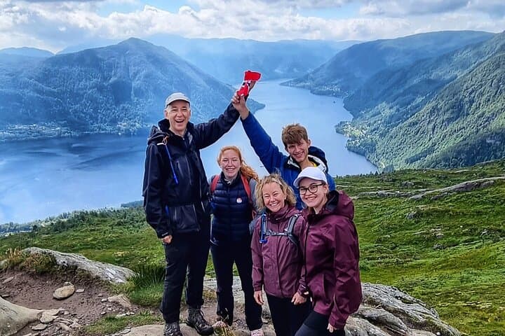 Guided Fjord Hiking from Bergen: Hananipa, Bruviknipa or Arnanipa photo 5
