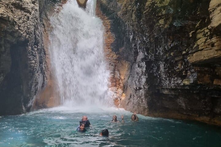 La Leona Waterfall Hike and Lunch from Tamarindo photo 2