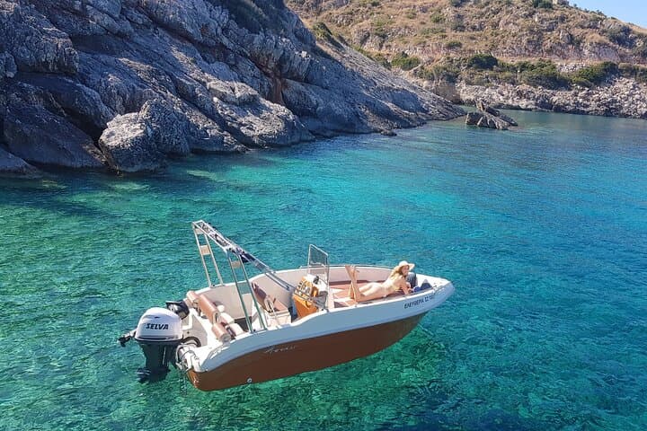 Private Speedboat to Navagio Shipwreck & Blue Caves — Zakynthos Half-Day