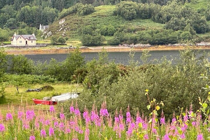 Full-Day Isle of Skye Private Tour from Inverness — Castles, Cliffs & Coastal Ridges photo 4