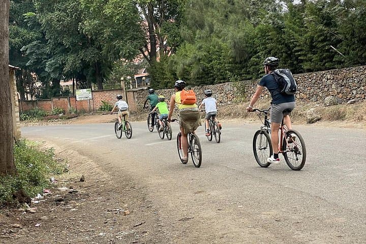 Lake Duluti Canoe, Cycle & Mang'alia Waterfalls Day Trip from Arusha photo 5