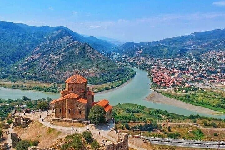 Discover Georgia in 11 Days: Private Cultural, Mountain & Coastal Tour photo 2