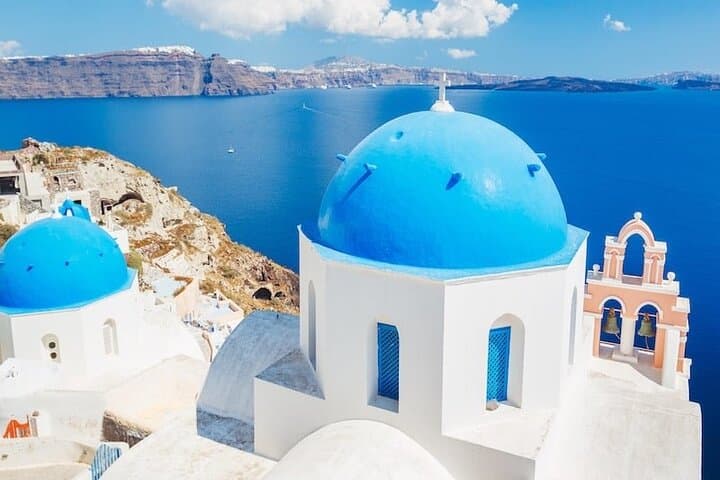 Caldera Walking Tour: Fira to Imerovigli — Santorini's Cliffside Walk photo 2