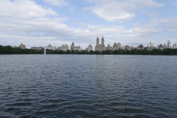 Upper East Side Self-Guided Scavenger Hunt — 2.4-Mile Museum Mile Walking Tour