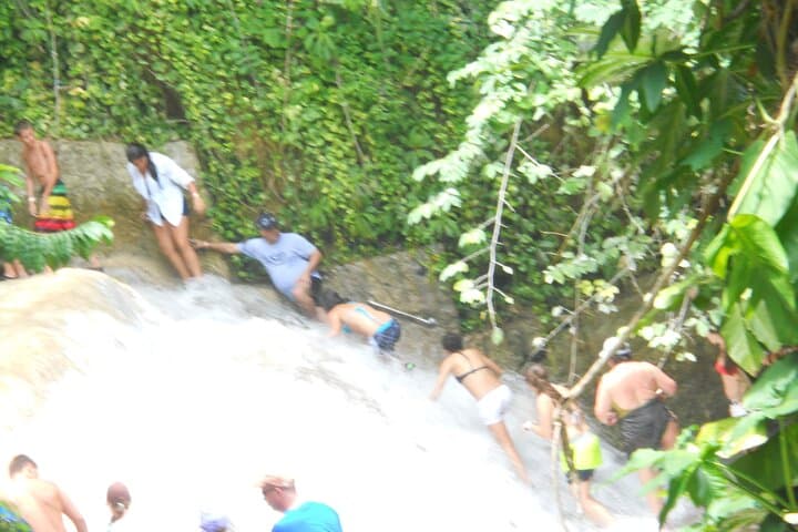 Climb Dunn's River Falls: Private Ocho Rios Waterfall Adventure photo 6