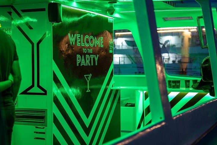 Porto Douro River Party Boat: Six Bridges Sunset Cruise with DJ photo 3