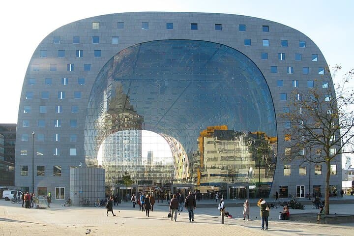 Rotterdam Highlights & History Walking Tour — Modern Architecture & WWII Rebirth photo 5