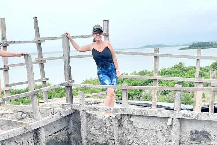 Mud Volcano Day Trip from Cartagena: El Totumo Mud Bath and Beach Pasadia photo 6