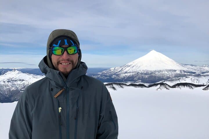 Ascent of Quetrupillán Volcano: Full-Day Guided Climb from Pucón