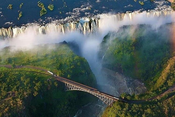 5-Day Victoria Falls & Chobe Safari: Zambezi Sundowners, Rainforest Walks and Full-Day Game Drives