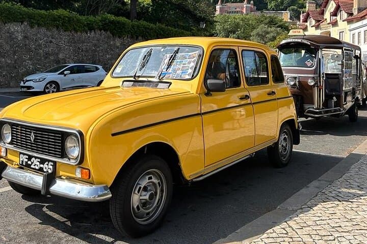 Sintra Village & Beaches Renault 4L Tour — 3-Hour Vintage Car Excursion photo 2