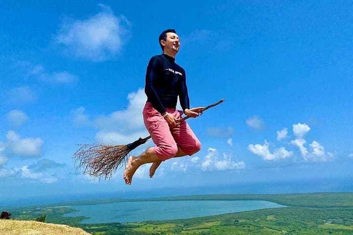 Experience the Majesty of Montaña Redonda: A Scenic Half-Day Adventure photo 2