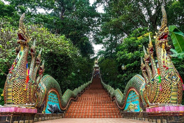 Sunrise at Doi Suthep and Wat Pha Lat: Half-Day Private Temple Tour in Chiang Mai photo 4