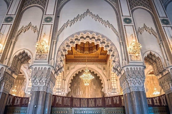 Casablanca Highlights: Hassan II Mosque & Old Medina Half-Day Tour photo 2