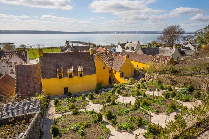 Outlander Filming Locations: Flexible Private Day Trip from Edinburgh photo 3