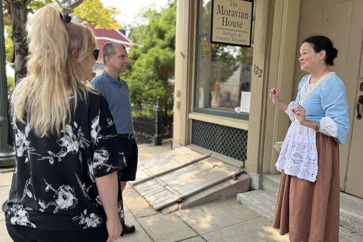 Guided Ghost Tour of Lititz: Haunted Main Street Walk & Historic Corpse House photo 4