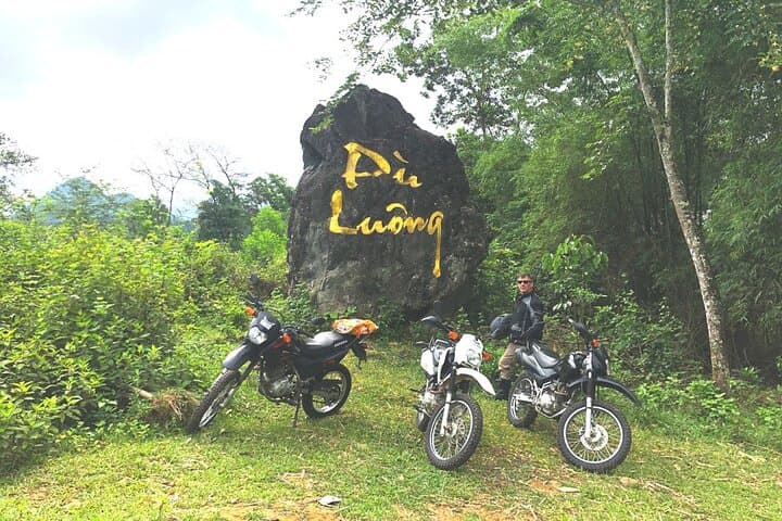Pu Luong Full-Day Motorbike Loop to Dan Waterfall & Riverside Villages