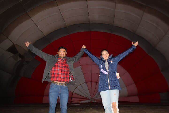 Dawn Balloon Flight Over Teotihuacan: Pyramids, Toast & Breakfast photo 2