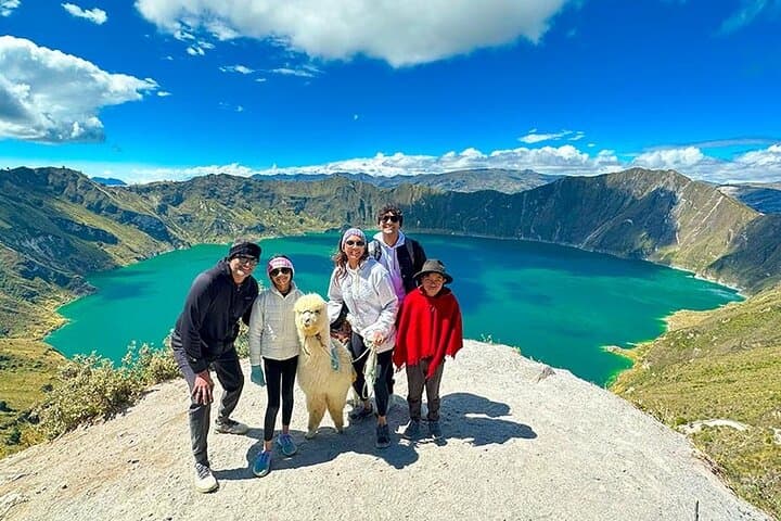 Cotopaxi & Quilotoa: One-Day Volcano and Crater-Lagoon Adventure from Quito photo 1