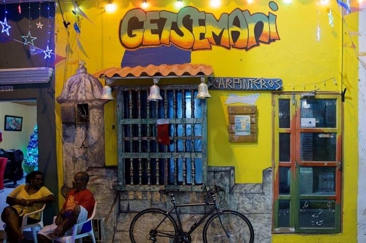 Cartagena & Getsemaní Tour with Bourdain-Style Bazurto Lunch photo 2